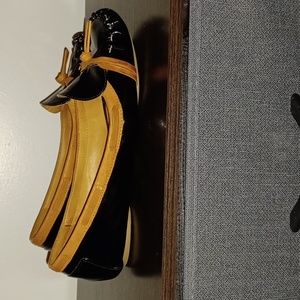 KATE SPADE New York Flats Womens 8.5 patent leather flats black and brown